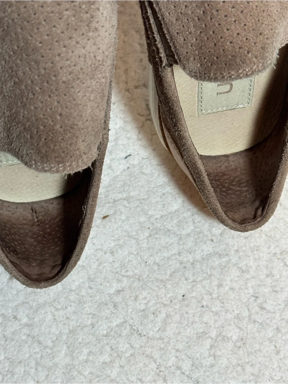UGG elevate your